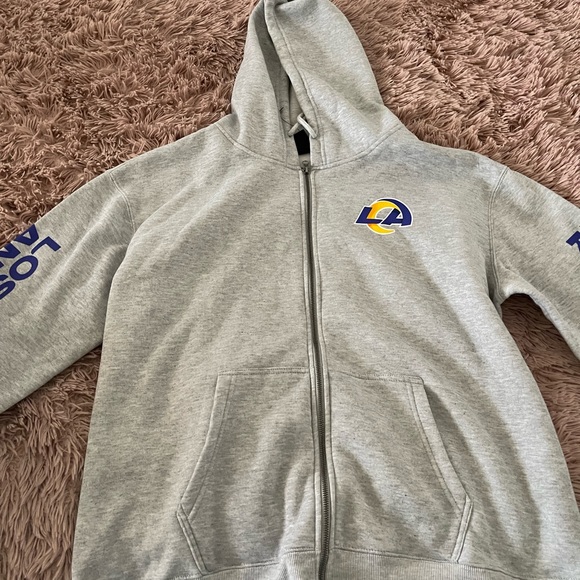 NFL THE RAMS - Picture 2 of 4